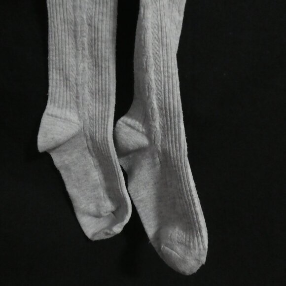 U KIDS | small - medium (8-10) | Ribbed Grey Tights - Picture 6 of 12